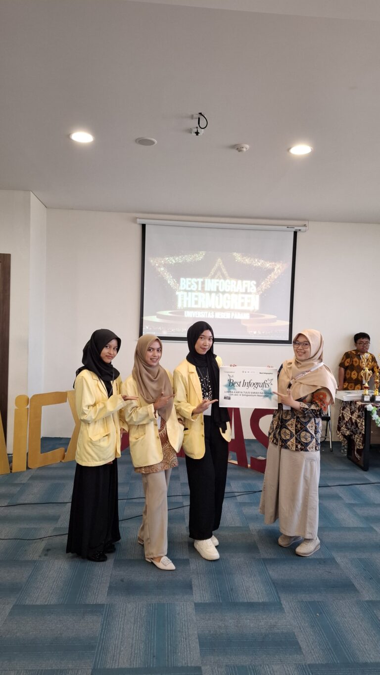 DINDA AFRI YANTI MAHASISWI D3 MANAJEMEN PAJAK MENGIKUTI LOMBA KTIN SIMPOSIUM  AIRLANGGA IDEAS COMPETITION X SIMPOSIUM 2024